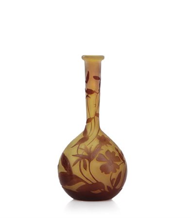 GALLE' VASO SOLIFLORE IN VETRO DOPPIO, GALLE', 1900 CA., a bulbo, decoro a...