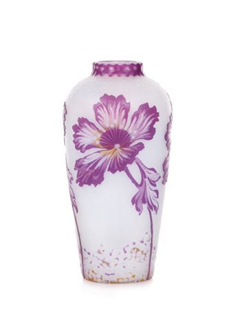 DAUM VASO IN VETRO DOPPIO, DAUM NANCY, 1910 CA., ovoidale con decoro a tralci...