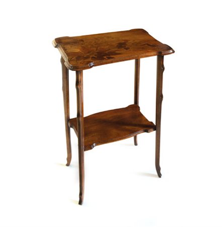 GALLE' TAVOLINO INTARSIATO IN LEGNI DI VARIA ESSENZA, GALLE', 1890 CA., a...