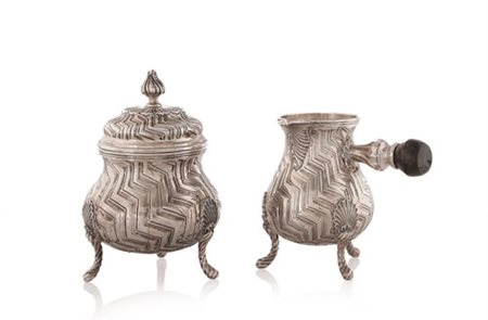 TIFFANY & CO. ZUCCHERIERA CON COPERCHIO E LATTIERA IN ARGENTO, PRADELLA...