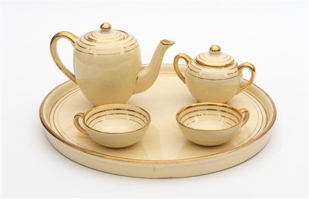 Servizio tête-à-tête  lumeggiato in oro   Manifattura di Gualdo Tadino degli anni '40 del Novecento