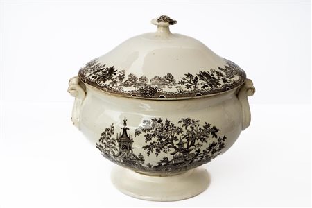 Zuppiera modello "Colandine" ovale della prima decade del XX secolo realizzato dai F.lli Piccini e da Ubaldo Letizia in Urbania   Ubaldo Letizia