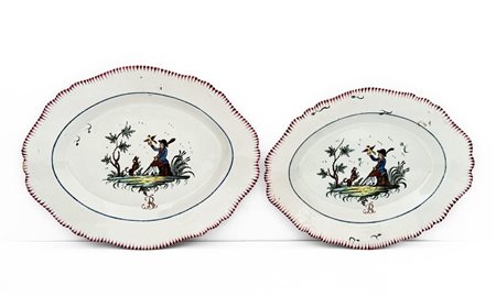 Coppia di piatti a fiamminga con scena di cacciatore, cane e uccello.    Manifattura francese della metà del XIX secolo