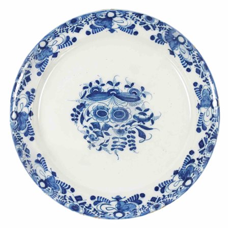 

 Piatto da parata in ceramica, 