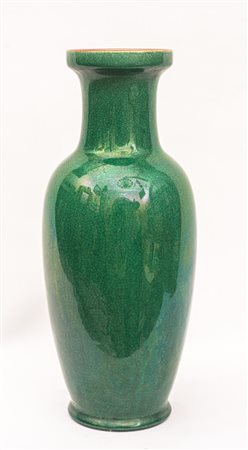 Vaso Cina, tarda dinastia Qing (1644 - 1911) 30 x 12 cm In porcellana...