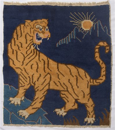 Tappeto in lana policroma Manifattura di Pechino - anni '40 del XX secolo ca...