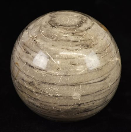 SFERA IN MARMO GRIGIO diam cm 12 cm lievi difetti