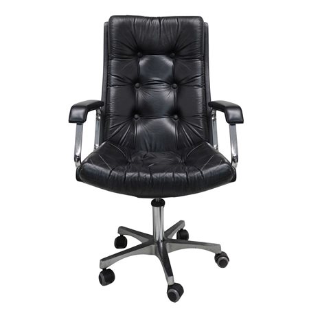 Poltrona presidenziale in pelle nera