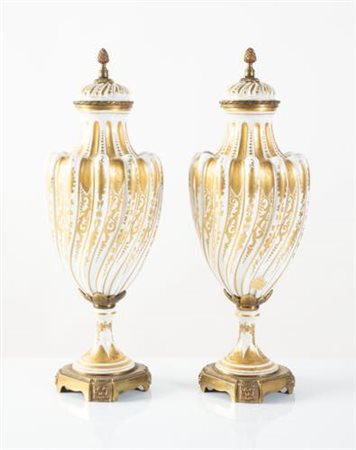 Vecchia manifattura di Sèvres, Francia, verso la metà del XIX secolo.