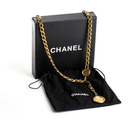 Chanel  
Chanel 
 