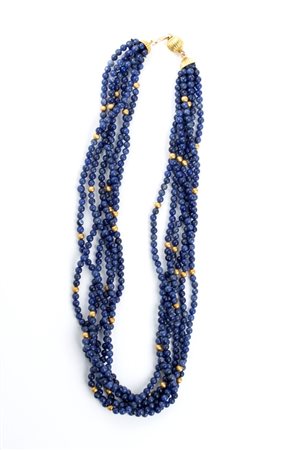  
Girocollo a torsade in oro e sodalite 
 
