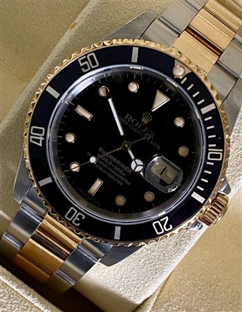 Rolex Submariner Date Numero di referenza 16613