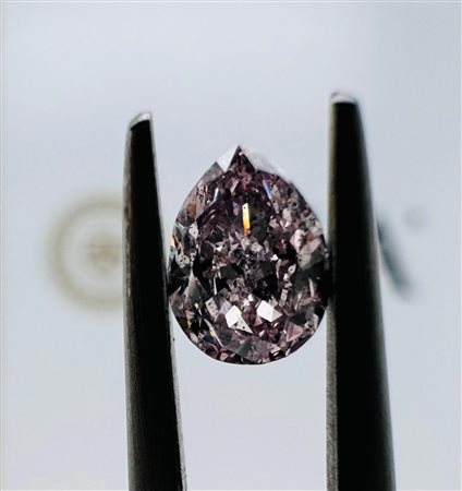 DIAMANTE 0,51 CT ROSA VIOLA - SI2 - CERTIFICATO GIA - EY40710