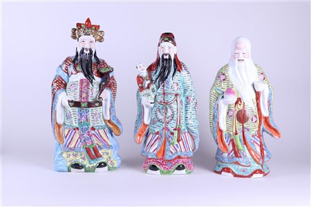 A set of three porcelain sages. China, 20th century.H. 40 cm.