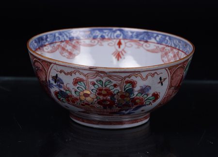 An Amsterdam fur bowl. China 18th century,Diam. 16,5 cm.