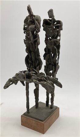 Michele Festa "Figure" 1964
scultura in bronzo
h cm 30
firmato alla base (lievi