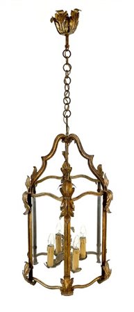 Lanterna a sospensione in metallo dorato a sezione esagonale con interno a quat