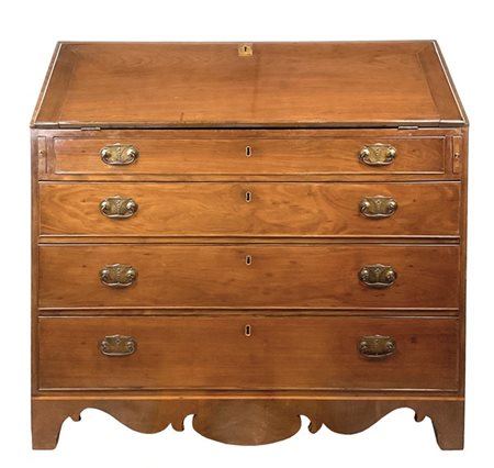 Ribalta in mogano con fronte a quattro cassetti di altezze a scalare, calatoia