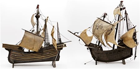 Lotto composto da due modelli di veliero in legno e materiali diversi (l max cm