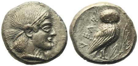 Lucania, Velia (c. 465-440), Drachm; AR 3,92 g; 14,7 mm)