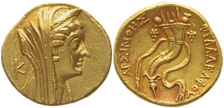 Ptolemaic Kings of Egypt, Arsinoe II, Octodrachm struck under Ptolemy VI Philometor (180-145 BC) or Ptolemy VIII Euergetes (145-116 BC); AV (27,58 g; 28,4 mm)