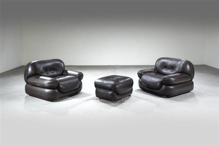 MOBILGIRGI<BR>Coppia di poltrone con poggiapiedi mod. Sapporo