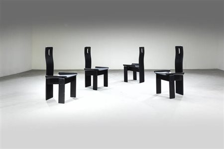 PRODUZIONE ITALIANA<BR>Quattro sedie