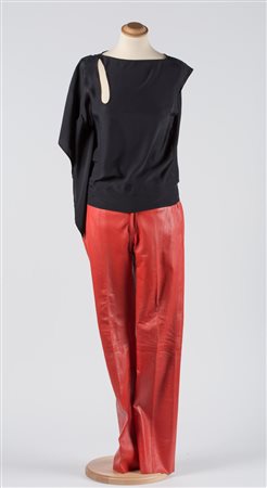 Gucci 2002An outfit made up of a black silk top and soft red leather...