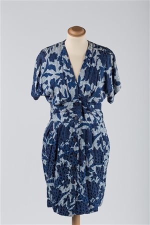 Yves Saint Laurent 1980'sA silk print shirt-dress with floral motif. taglia 42