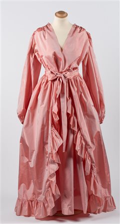 Yves&nbsp;Saint&nbsp;Laurent 1977Full evening in peach pink silk taffeta,...