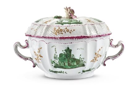 Manifattura di Ginori, Doccia, fine secolo XVIII. Tazza da puerpera biansata e