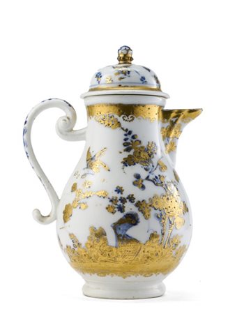Manifattura di Meissen, secolo XVIII. Caffettiera in porcellana dipinta in blu