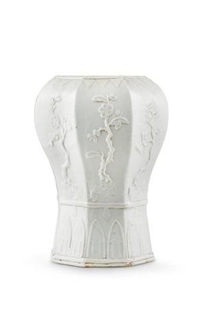 Manifattura di Ginori, Doccia, 1745-1750 ca. Vaso a balaustro in porcellana bia