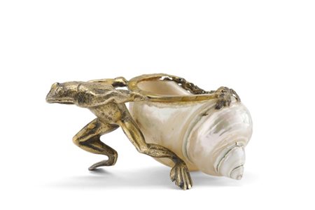 Nautilus con ranocchio in argento (g lordi 180) (cm 12x5) (difetti)