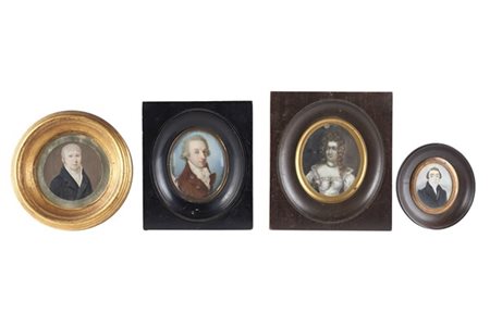 Arte del secolo XIX. Quattro miniature su avorio, tra cui una raffigurante Mari