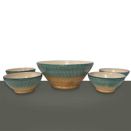 Insalatiera con quattro ciotole in maiolica policroma,  