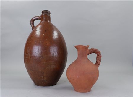 A lot of two earthenware jugs, one from Cologne. 18th century.
