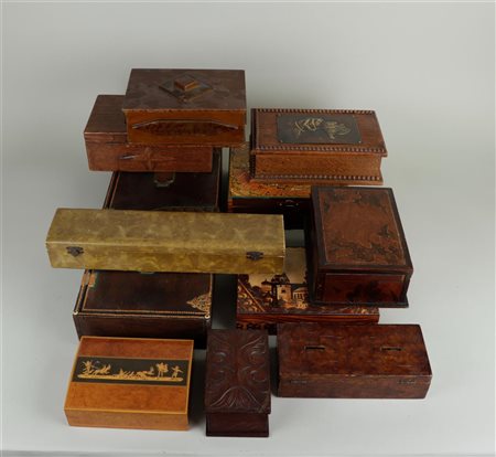 A lot of various European boxes with various scenes.