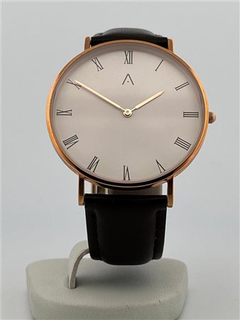 A lot of three dress watches from the brand Amazing, unworn.