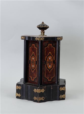 A wooden Napoleon III cigar cellar with intarsia. France, 19th century. 27 x...