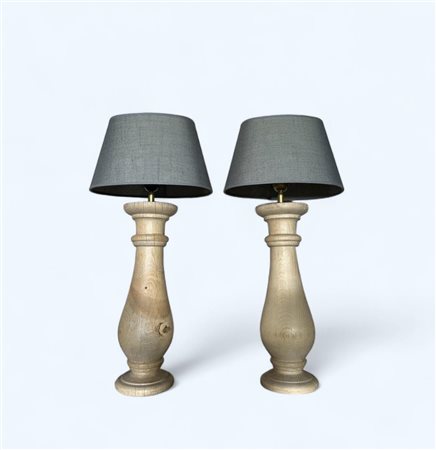 A set of (2) decorative table lamps with a blue-gray shade. H.: 63 cm.