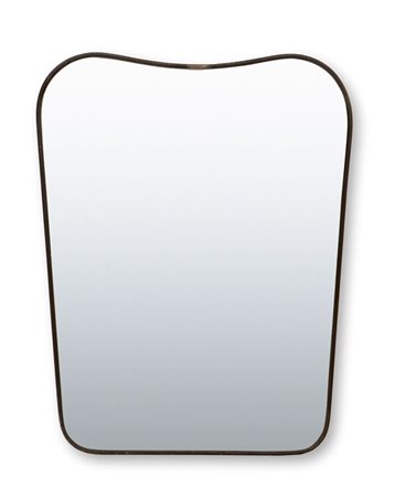 PRODUZIONE ITALIANA Specchiera con bordo in ottone e vetro specchiato. Anni...