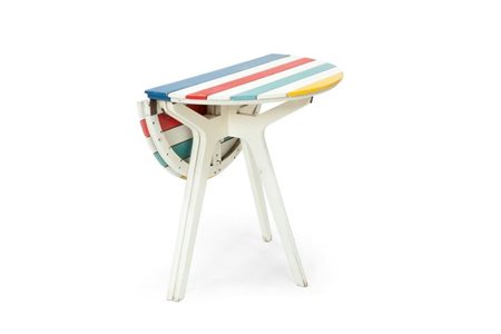 FRATELLI REGUITTI Tavolo pieghevole da giardino in legno laccato. Prod. F.lli...