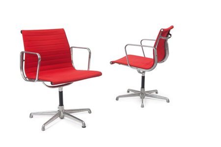EAMES CHARLES E RAY Otto poltroncine in acciaio e tessuto imbottito. Prod....