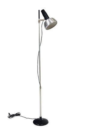 TORLASCO OSCAR Lampada da terra in metallo verniciato e alluminio. Prod. Lumi...