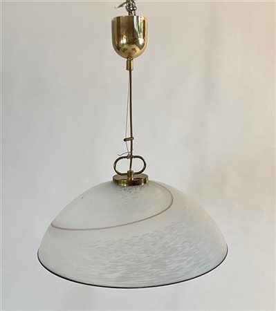 Manifattura di Murano Lampada a sospensione. Struttura in ottone e diffusore in