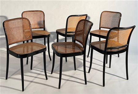 Drevounia Gruppo di sei sedie in legno di faggio curvato al vapore, seduta e sch