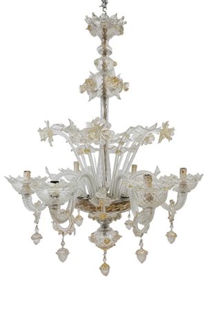 Manifattura di Murano. Lampadario a sei luci in vetro con bracci ritorti e deco