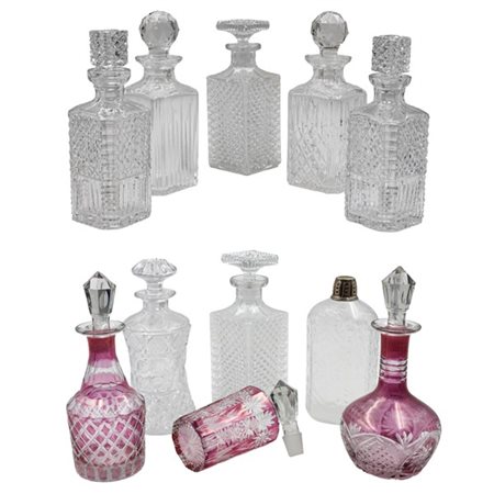 Collezione di bottiglie in vetro e cristallo sfaccettato, misure diverse (difet