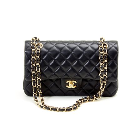 Chanel  
Chanel classic 11.12 
 